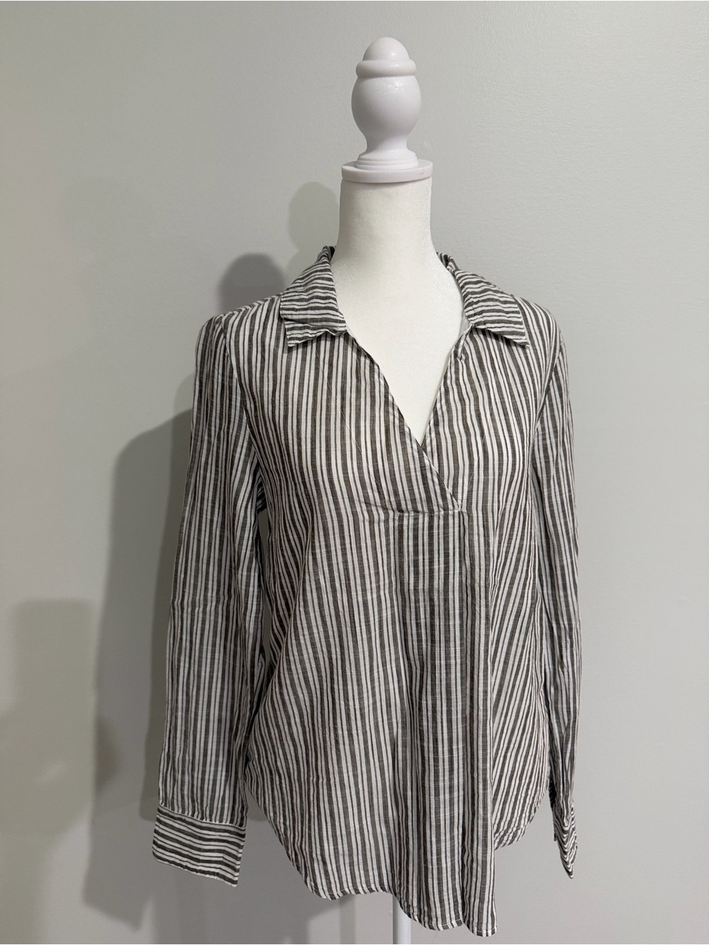 Michael Stars Gray and White Striped V-Neck Tunic